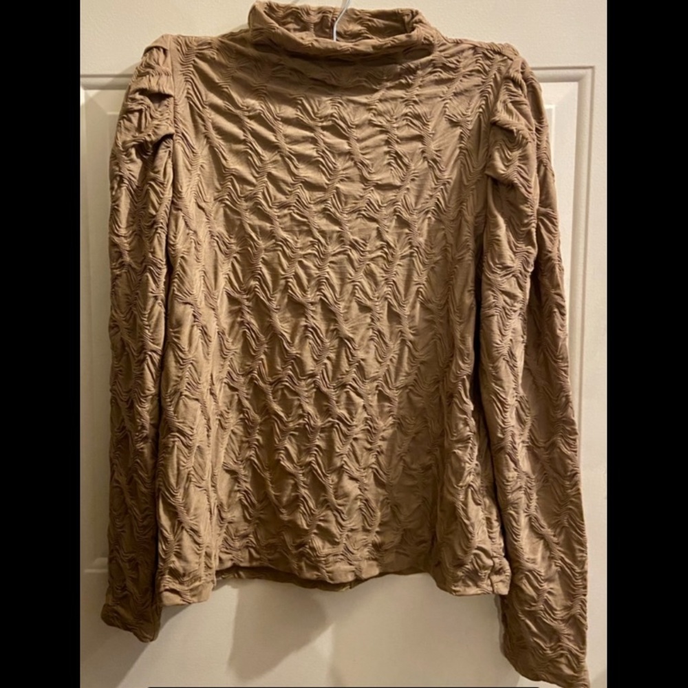 Textured mock neck long sleeve top